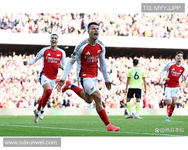 新一代足球明星的崛起与他们带来的激情与梦想体验 新一代足球明星的崛起与他们带来的激情与梦想体验