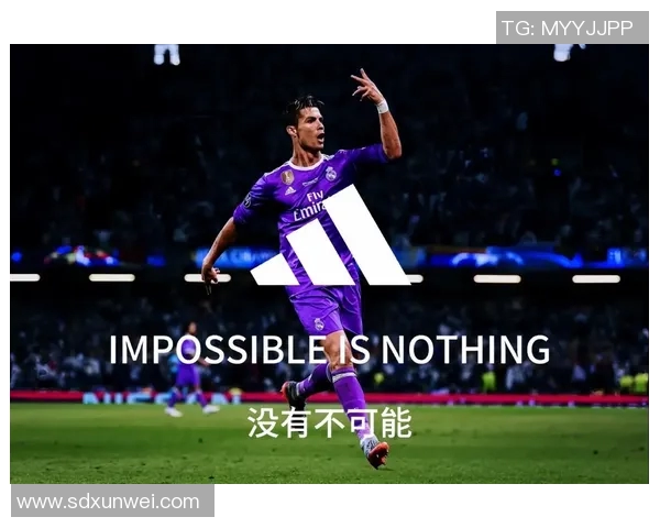 足球明星勇敢出手拦下保安队展现人性光辉与体育精神