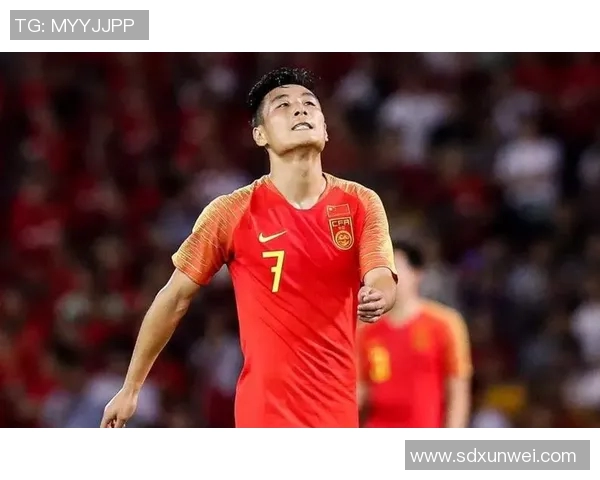 伊朗足球明星巴里展现惊人天赋助力国家队征战国际赛场