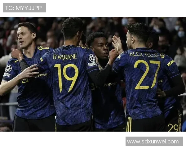 广州足球队边路渗透战术解析与战绩影响的深度剖析 广州足球队边路渗透战术解析与战绩影响的深度剖析