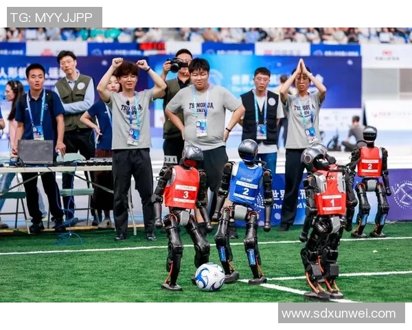 北京足球队逆袭之路揭秘精英赛特别报道展现团队拼搏精神与荣耀时刻 北京足球队逆袭之路揭秘精英赛特别报道展现团队拼搏精神与荣耀时刻